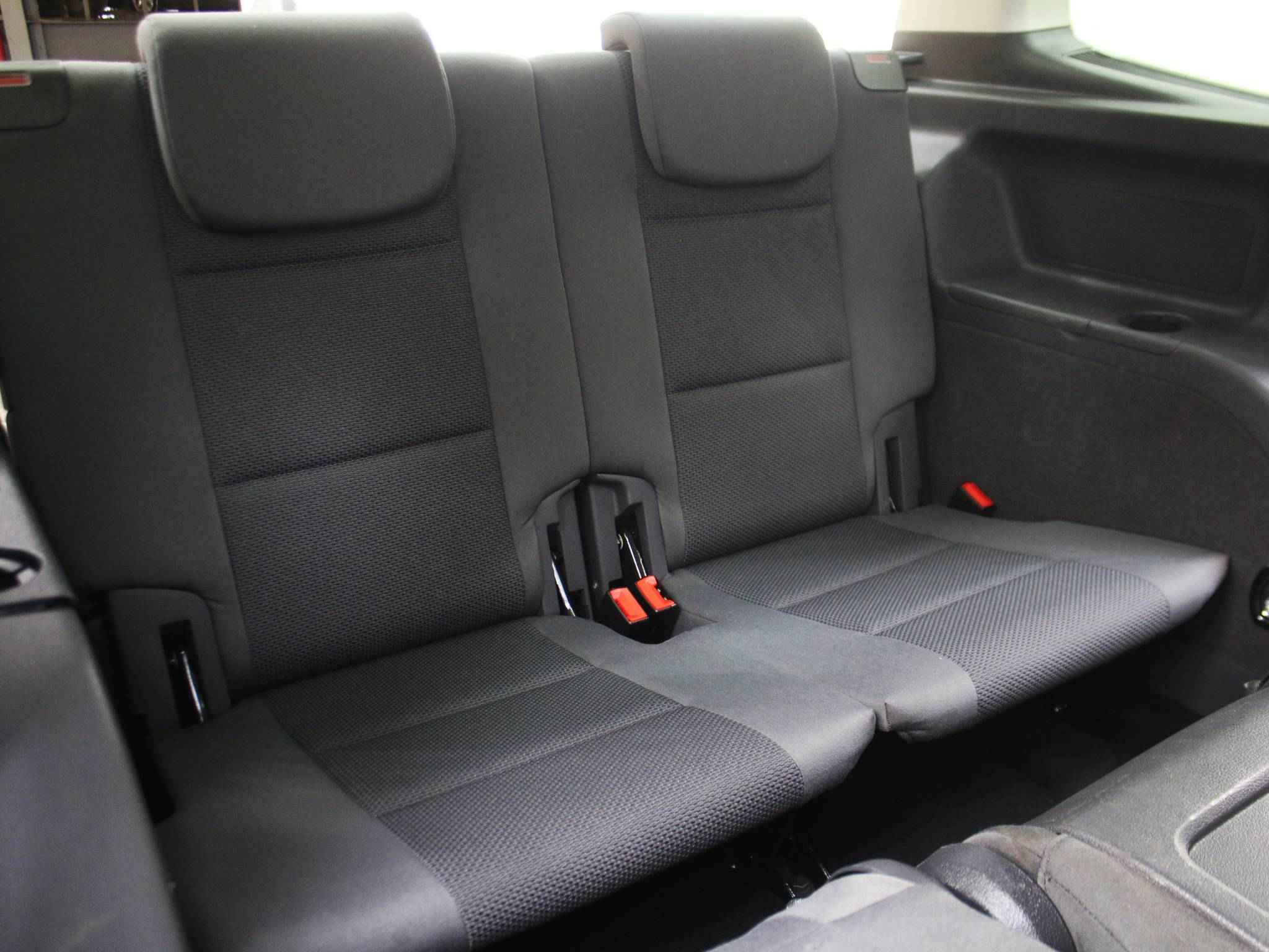 Volkswagen Touran, II