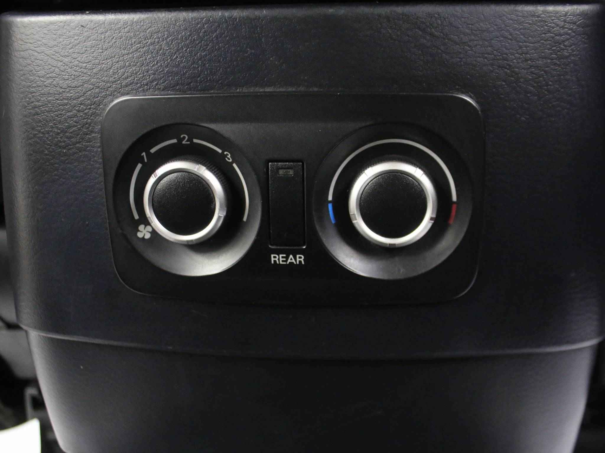 Mitsubishi Pajero, IV