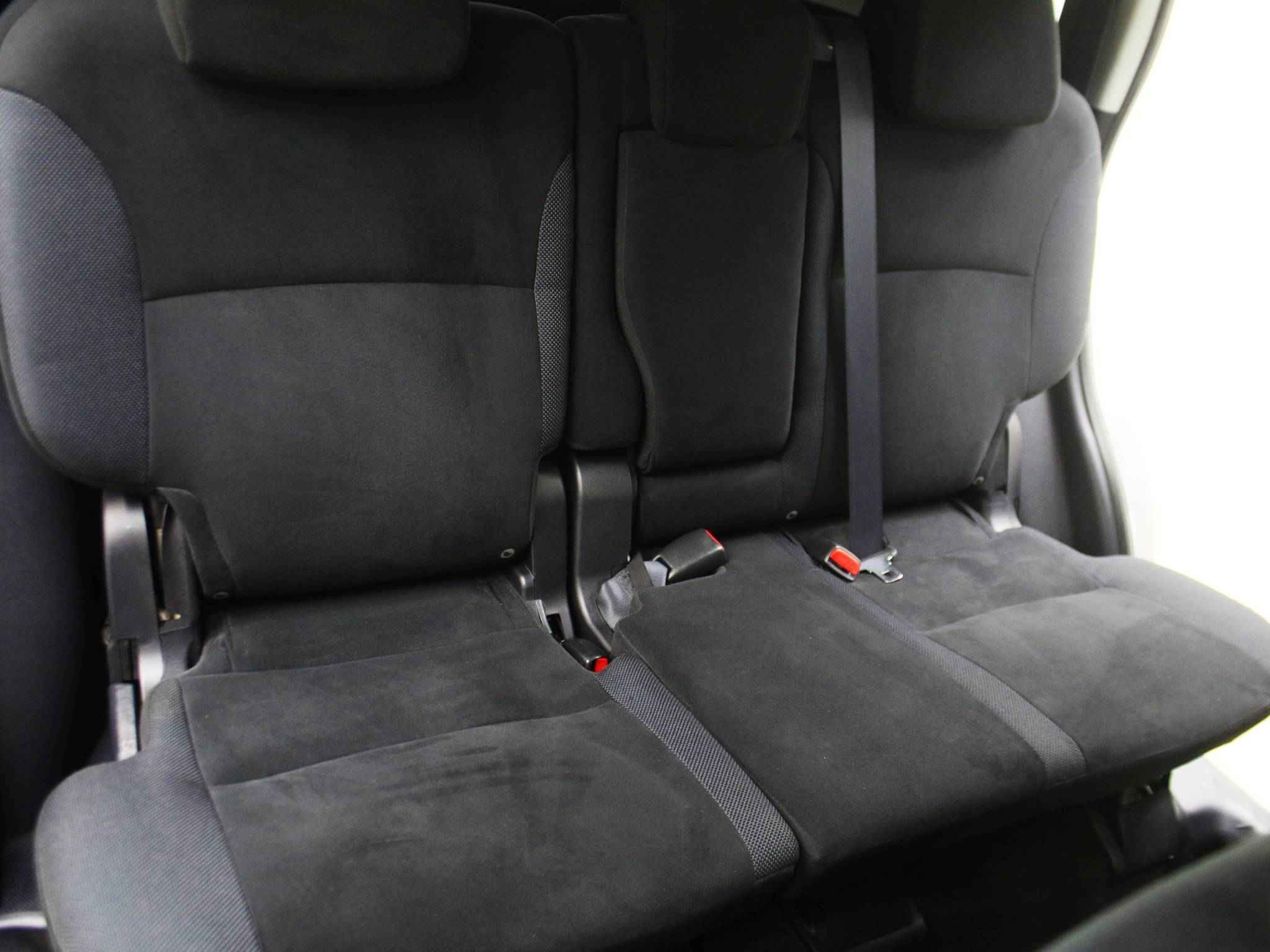 Mitsubishi Outlander, II