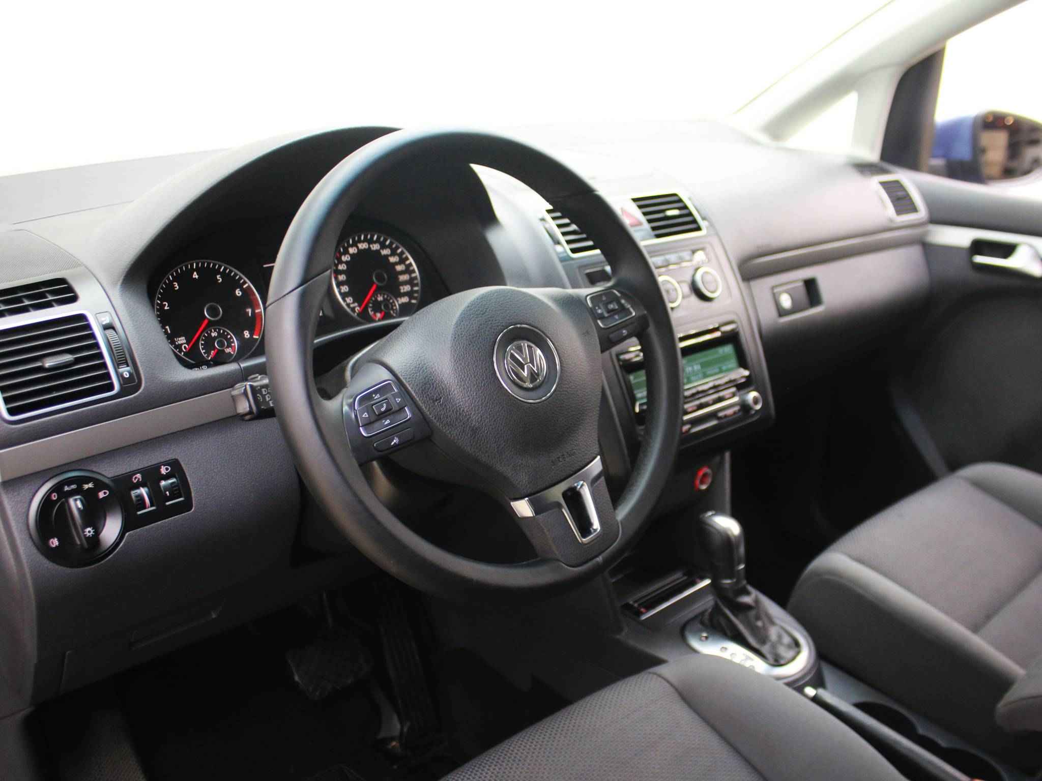 Volkswagen Touran, II