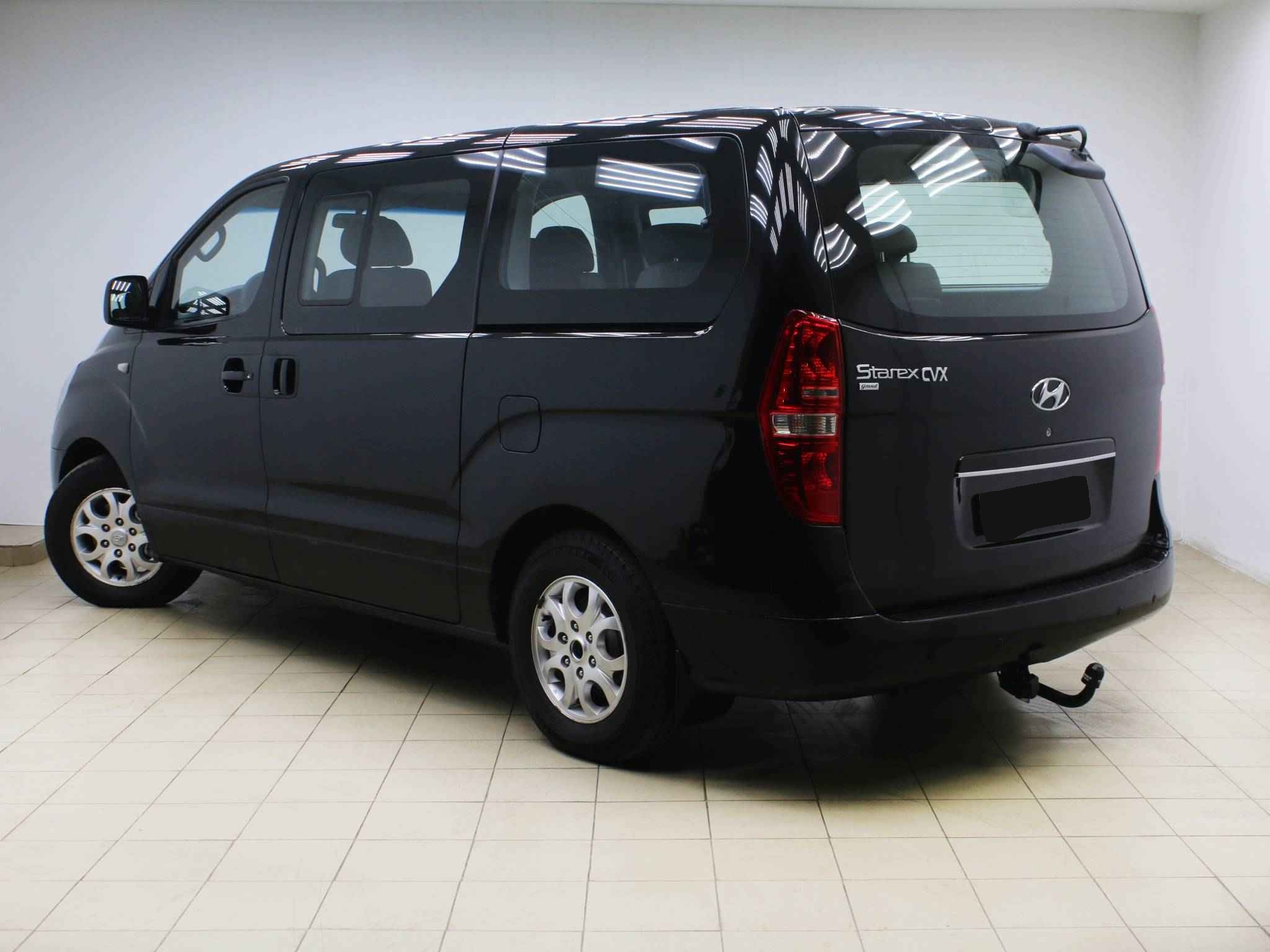 Hyundai Grand Starex, I