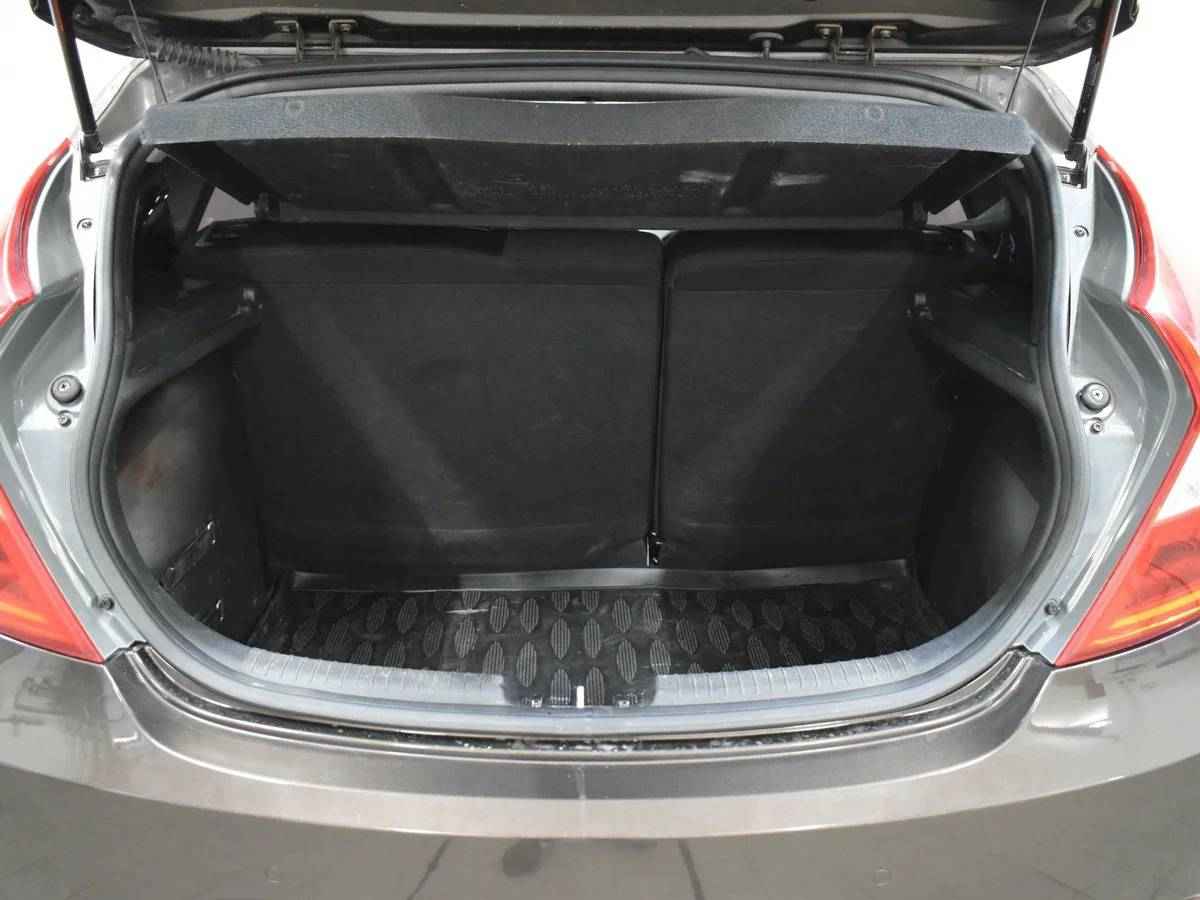 Hyundai Solaris, I Рестайлинг