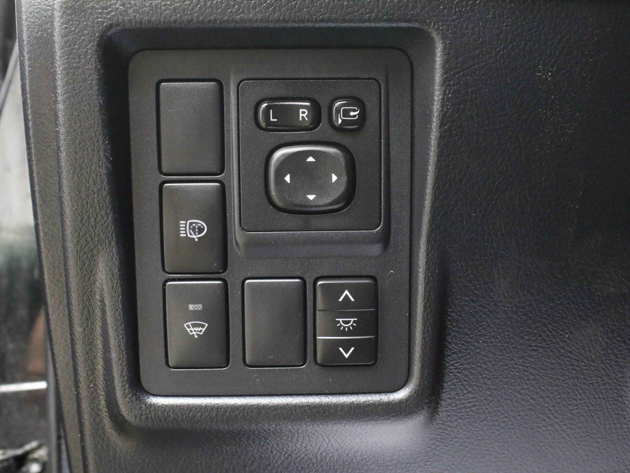 Toyota Land Cruiser Prado, 150 Series Рестайлинг 1