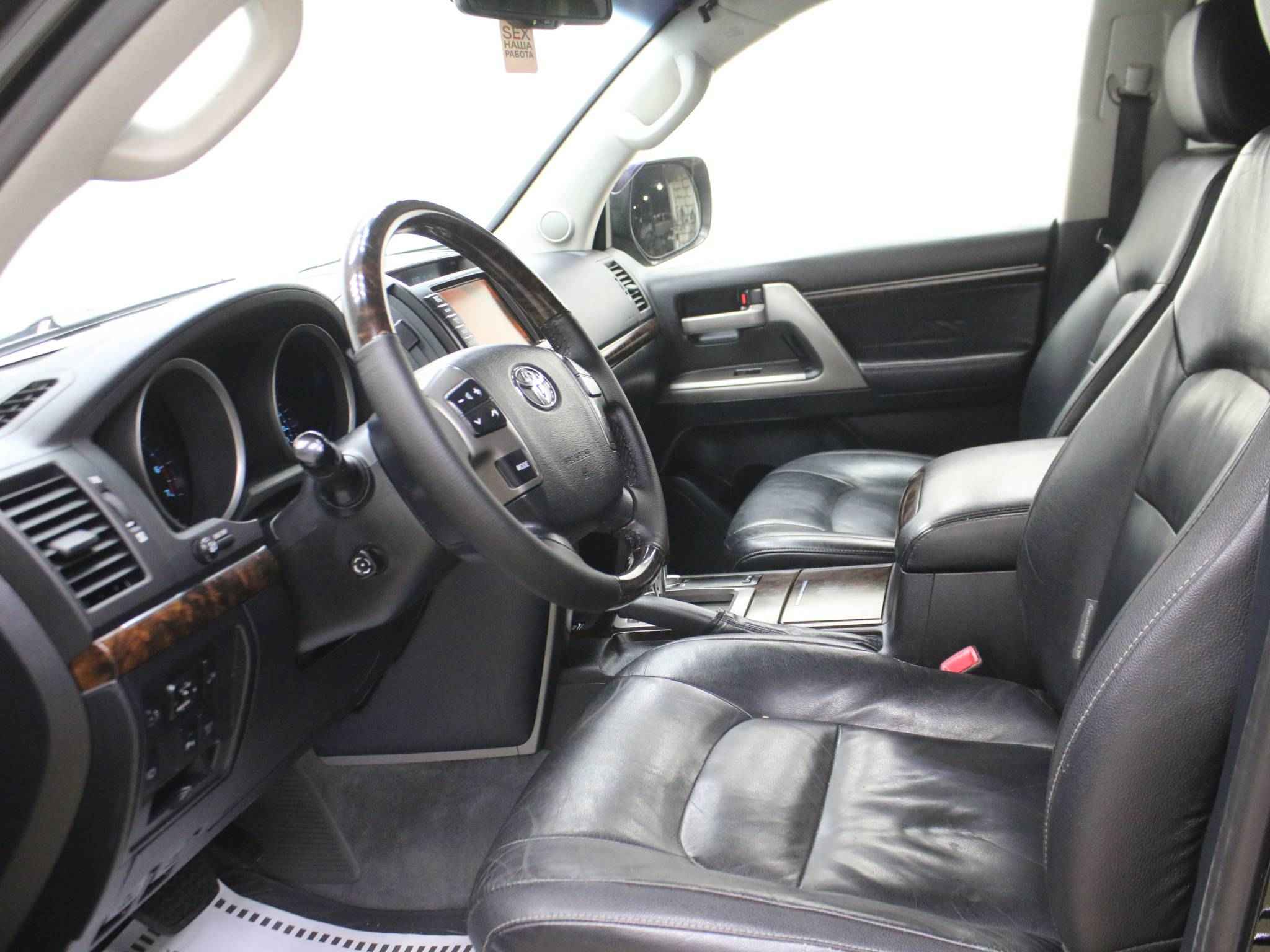 Toyota Land Cruiser, 200 Series