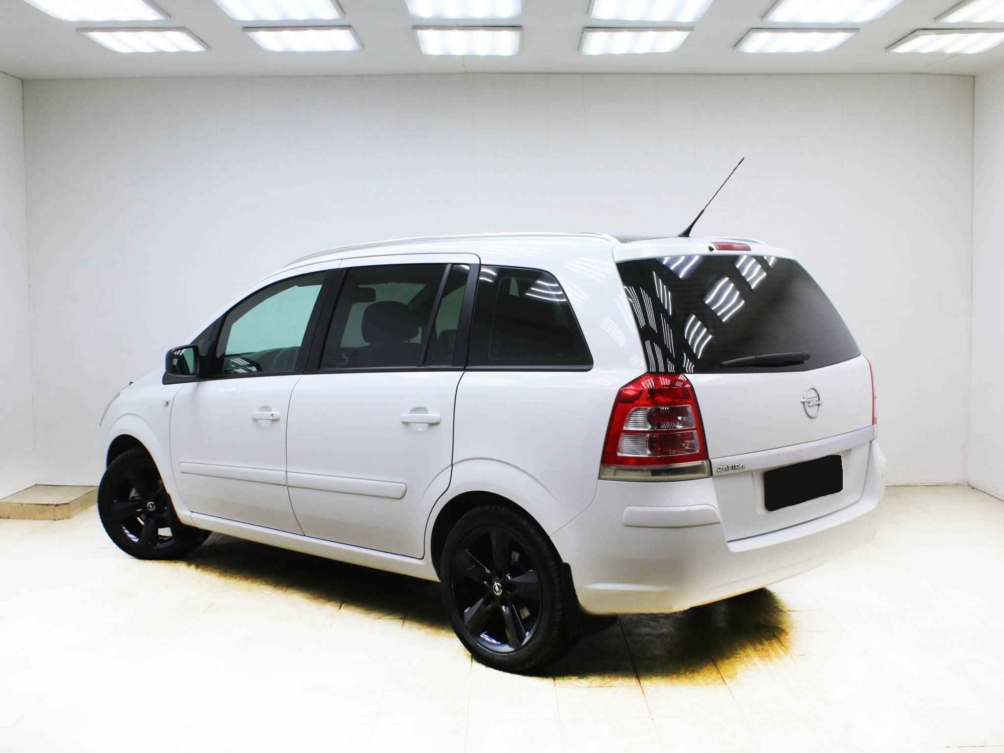 Opel Zafira, B Рестайлинг