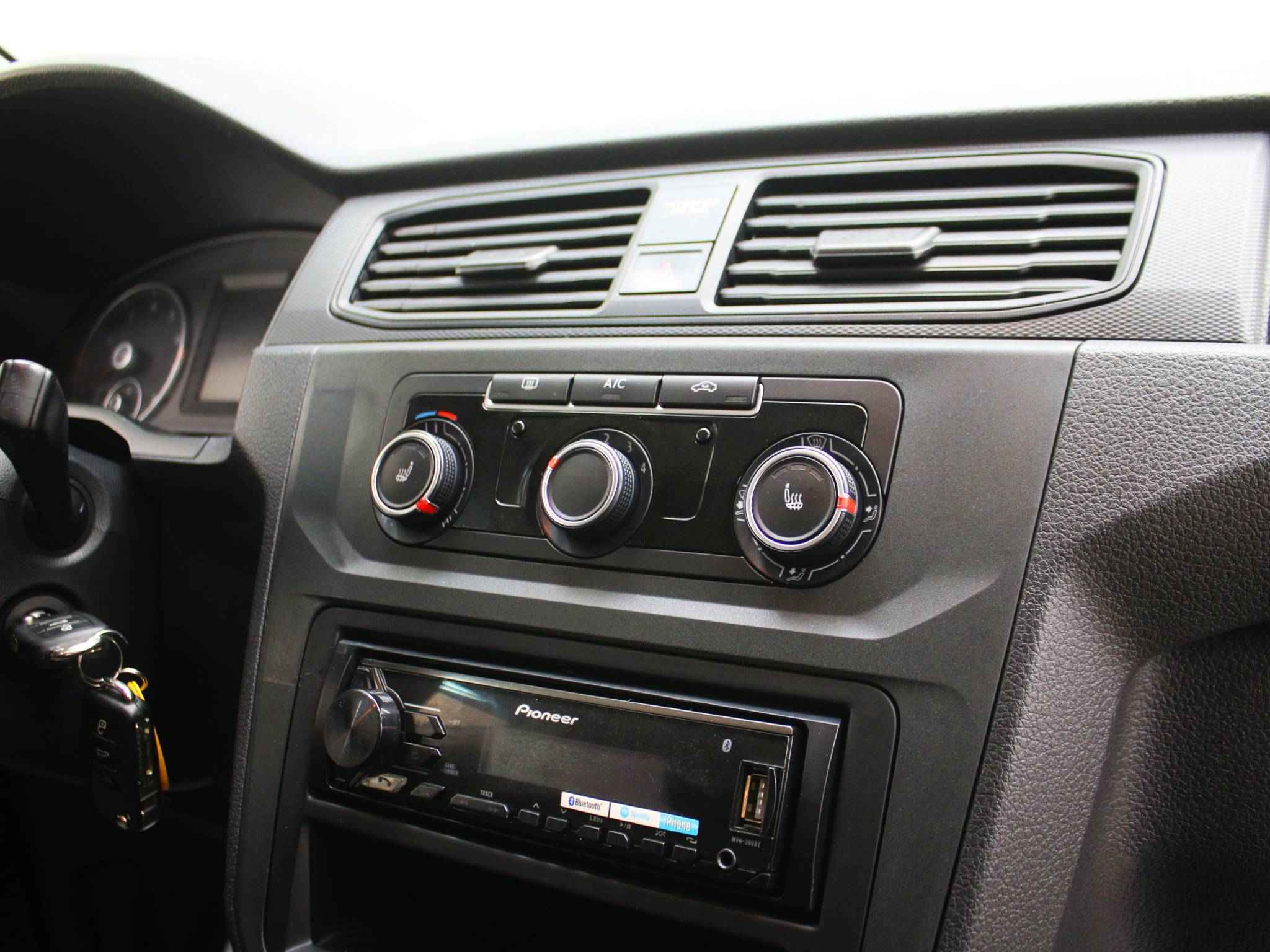 Volkswagen Caddy, IV