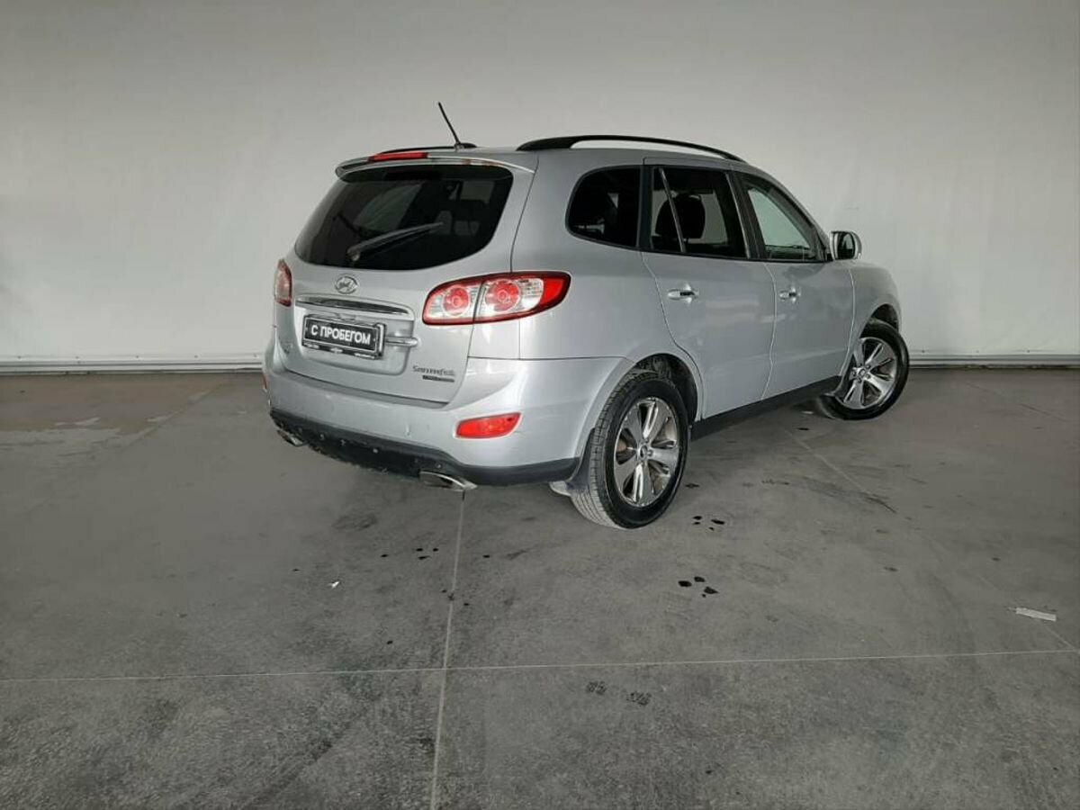 Hyundai Santa Fe, 2011