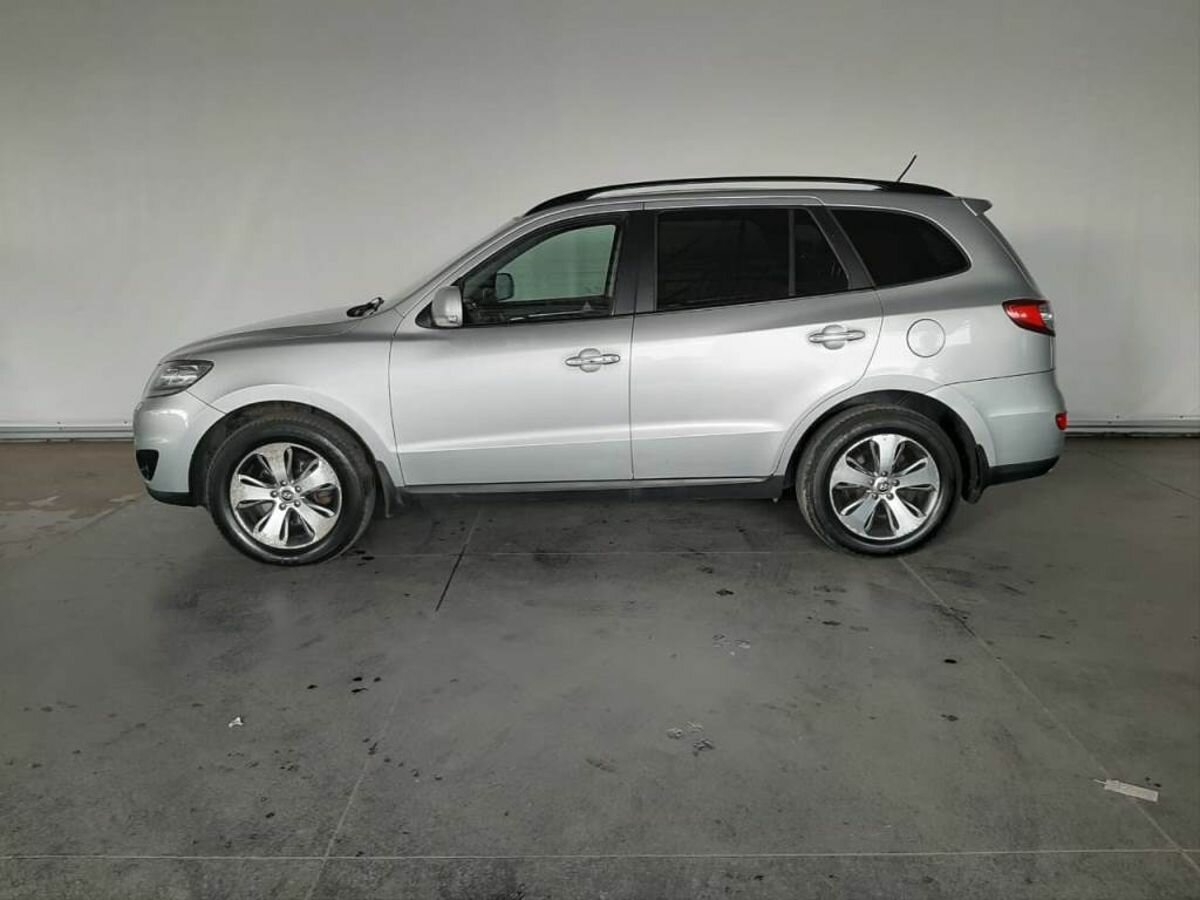 Hyundai Santa Fe, 2011