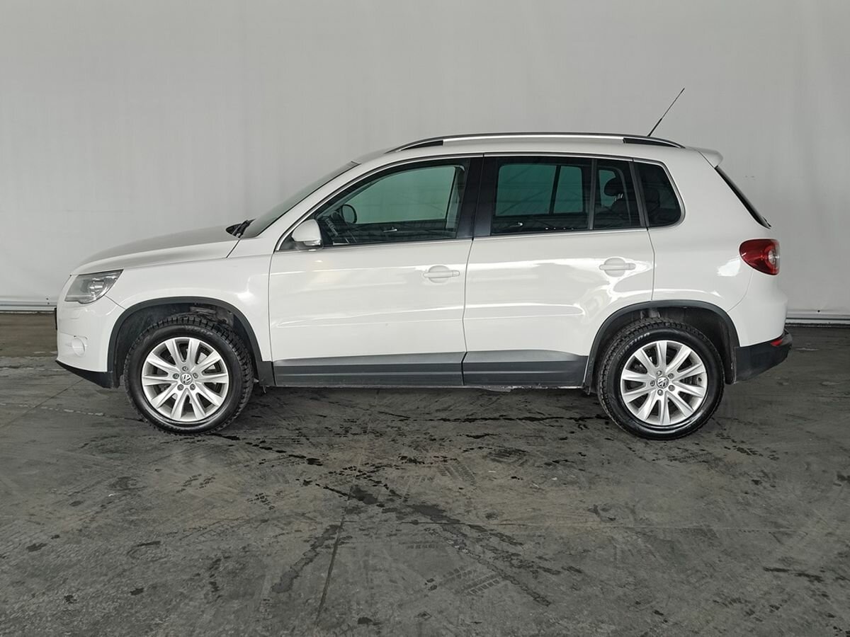Volkswagen Tiguan, 2010