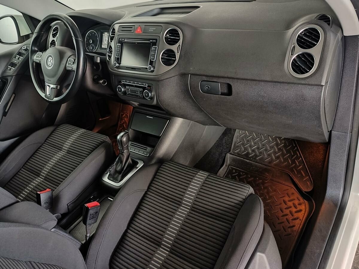 Volkswagen Tiguan, 2010