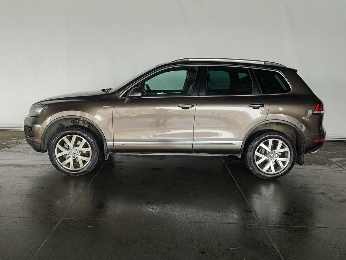 Volkswagen Touareg, 2014