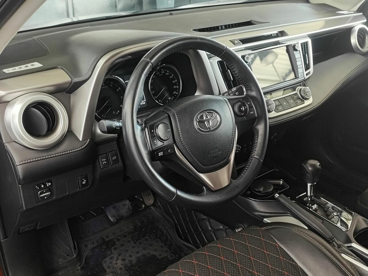 Toyota RAV4, 2017