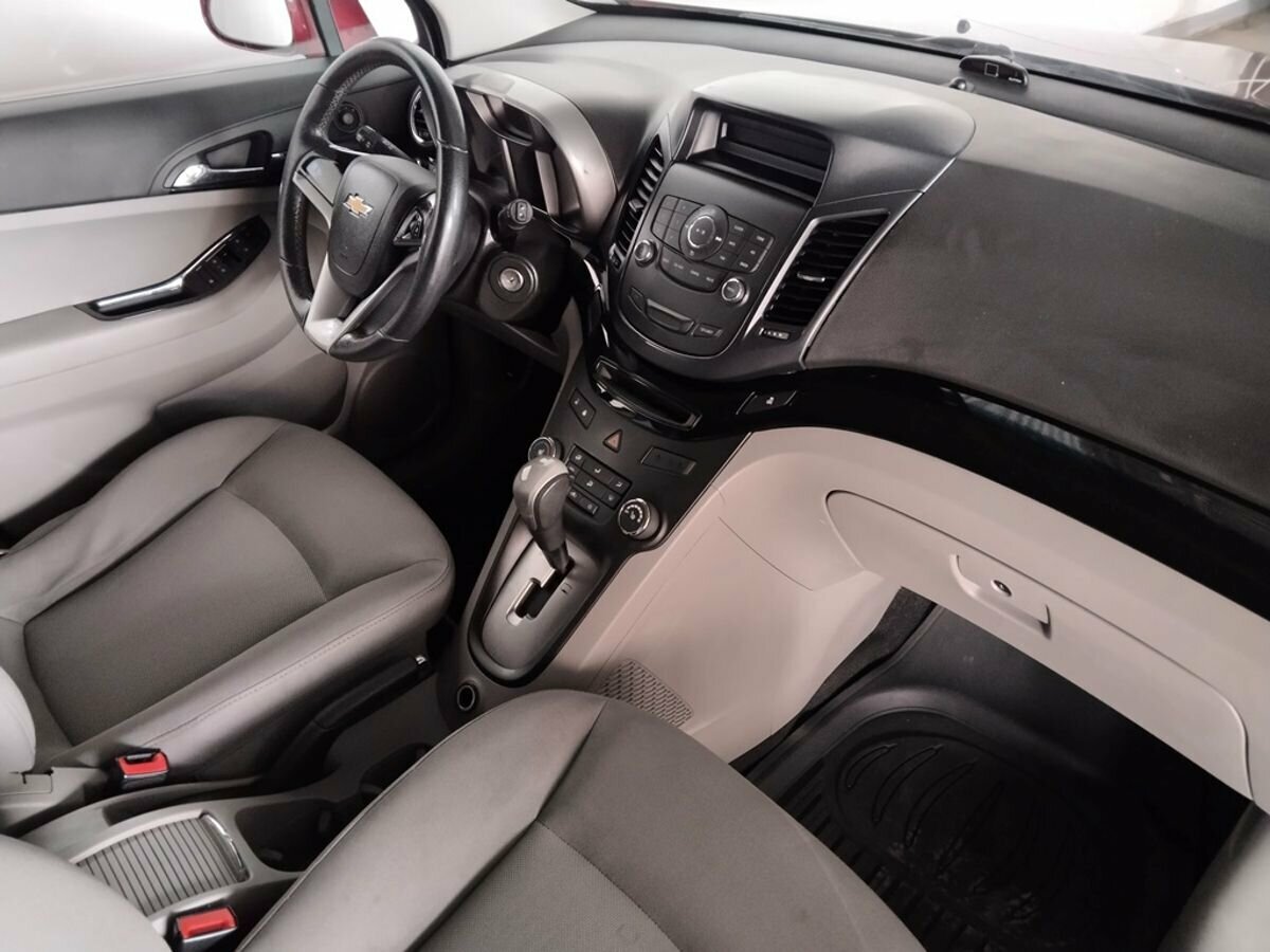 Chevrolet Orlando, 2013